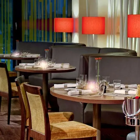 Hotel Clarion Congress 4*