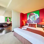 Clarion Congress Hotel